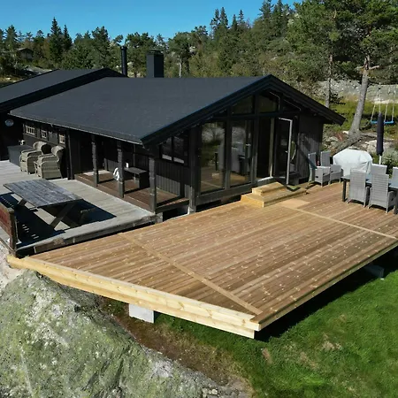 Modernized Mountain Near Treungen * Drangedal