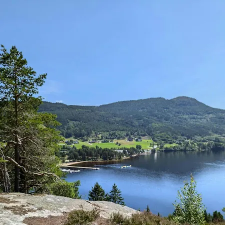 Дом отдыха Modernized Mountain Near Treungen Drangedal