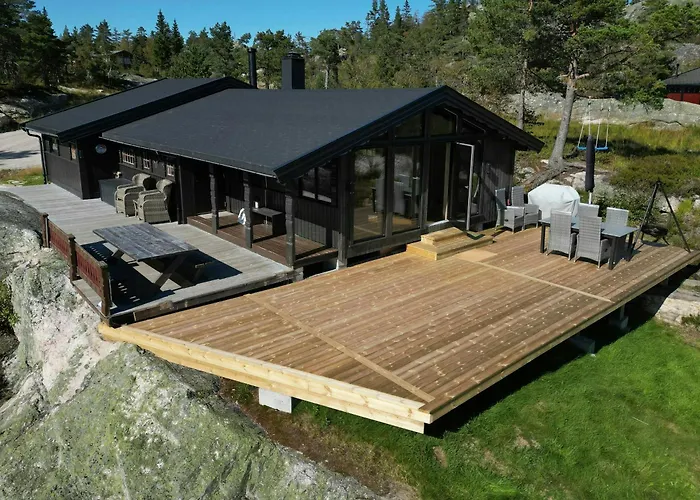 Modernized Mountain Near Treungen * Drangedal